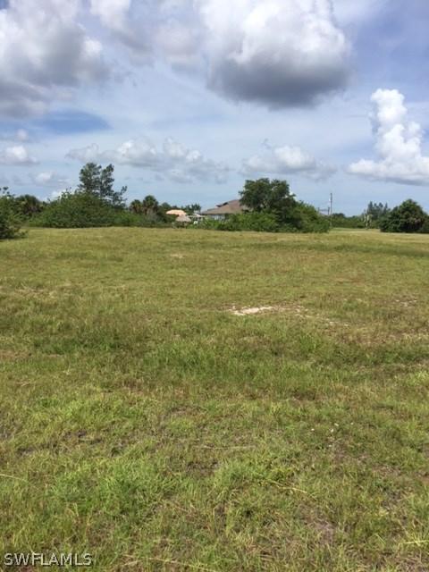 2270 NW 38th Pl., Cape Coral, FL 33993