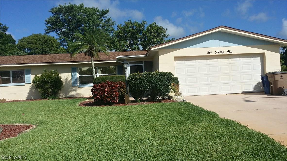 125 E Lake Dr., Lehigh Acres, FL 33936