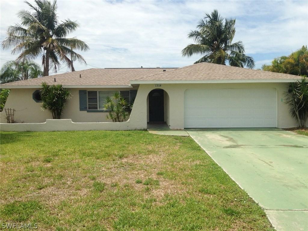 1318 SE 39th Ter., Cape Coral, FL 33904