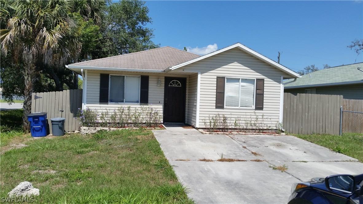 26730/732 Streetsboro Ln., Bonita Springs, FL 34135