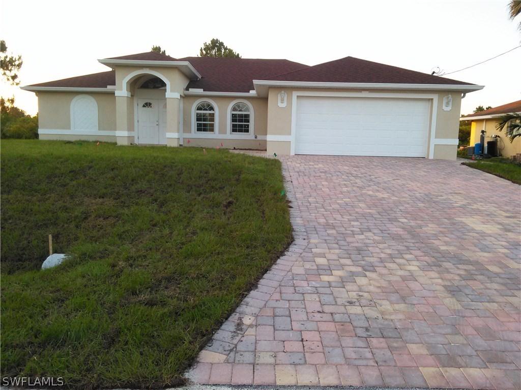 2702 7th St., Lehigh Acres, FL 33971