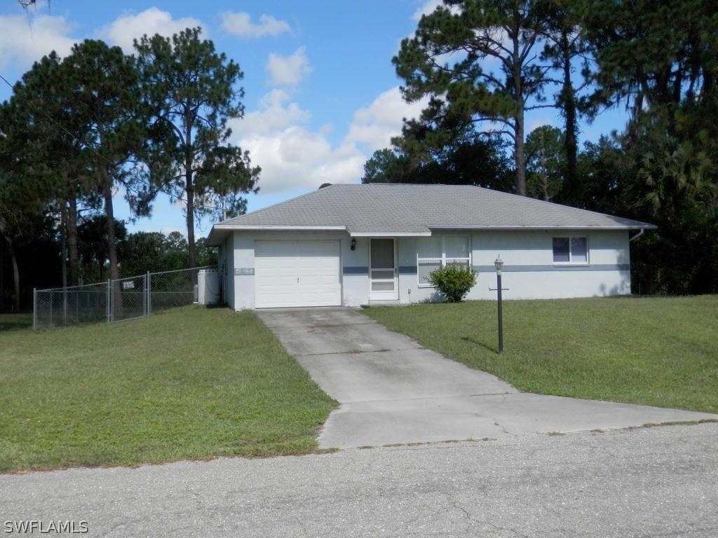 411 Willard Ave., Lehigh Acres, FL 33972