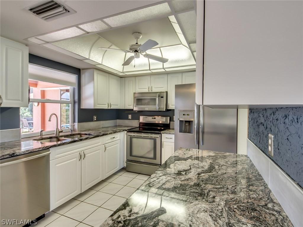 140 SE 2nd Ave., Cape Coral, FL 33990