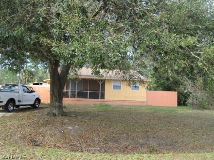 1209 Cleveland Ave., Lehigh Acres, FL 33972