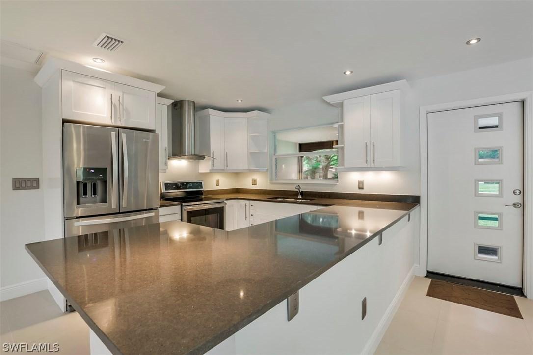 1260 Biltmore Dr., Fort Myers, FL 33901