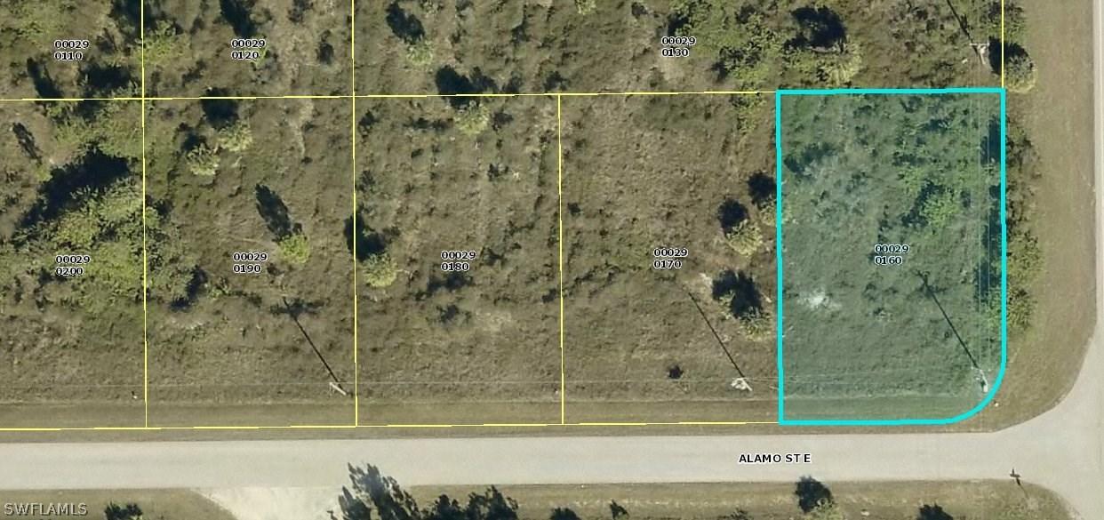 765 Alamo St., Lehigh Acres, FL 33974