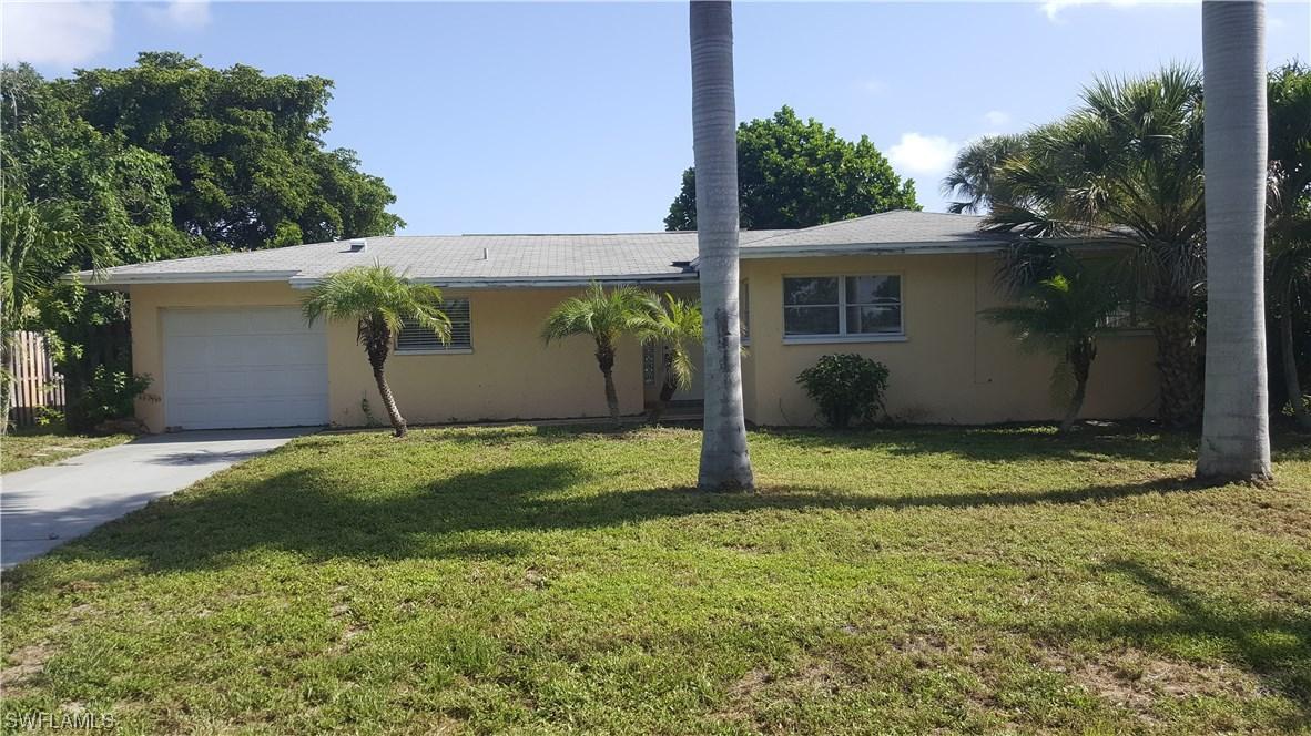 1711 Cornwallis Pkwy., Cape Coral, FL 33904