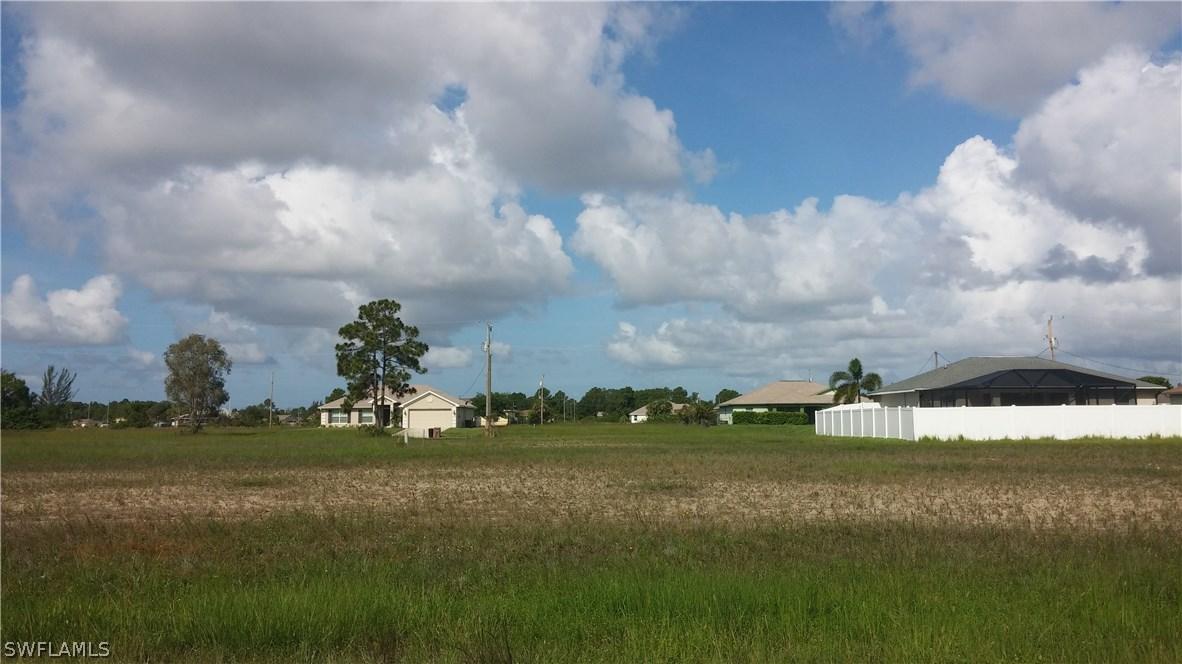 3750 NE 14th Ave., Cape Coral, FL 33909