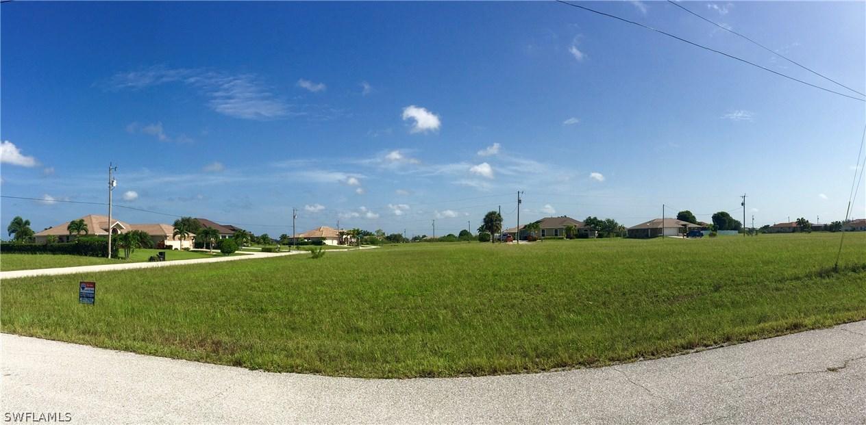 3527 NW 8th Ter., Cape Coral, FL 33993