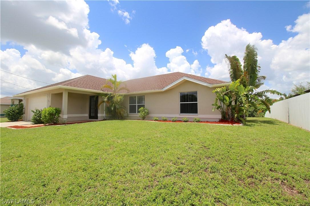 2211 NE 5th Ter., Cape Coral, FL 33909
