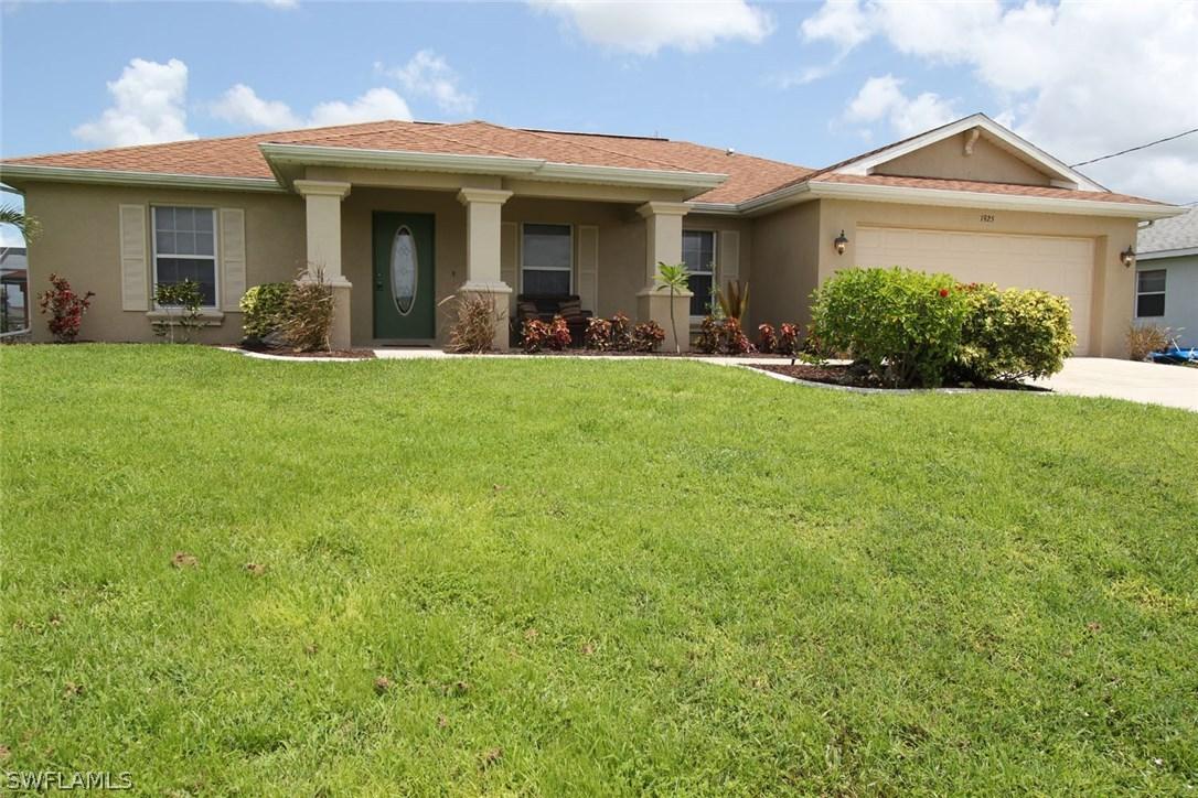 1925 NE 13th Ct., Cape Coral, FL 33909