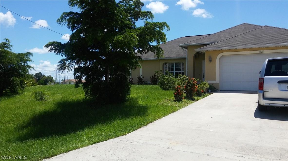 2217 NW 1st Pl., Cape Coral, FL 33993