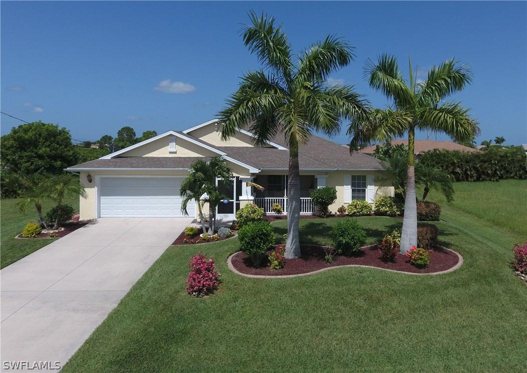 1624 NW 8th Pl., Cape Coral, FL 33993