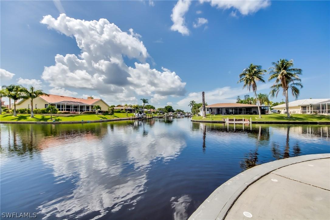 4811 SW 8th Pl. #101, Cape Coral, FL 33914