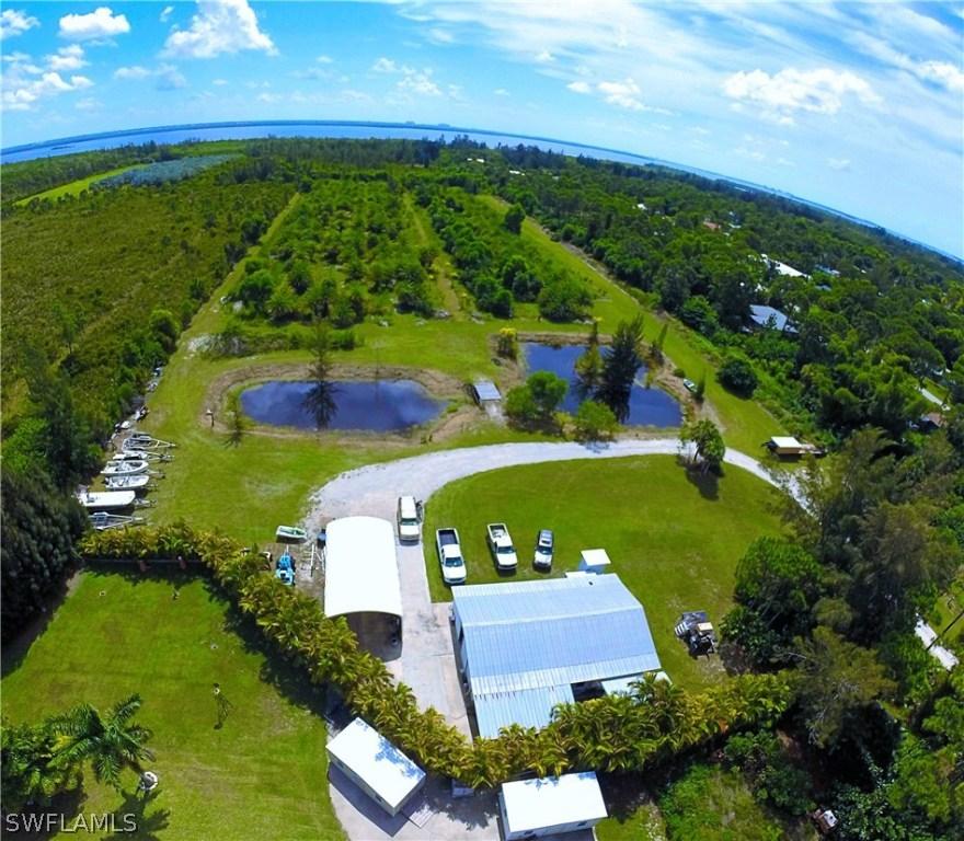 6050 Stringfellow Rd., St. James City, FL 33956