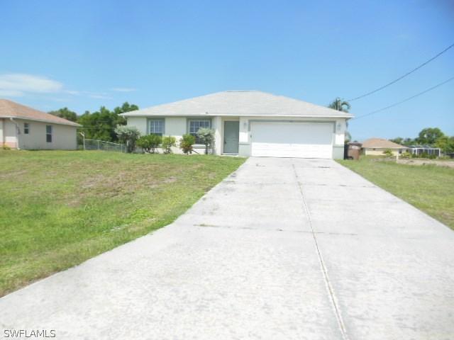 136 SW 10th Pl., Cape Coral, FL 33991