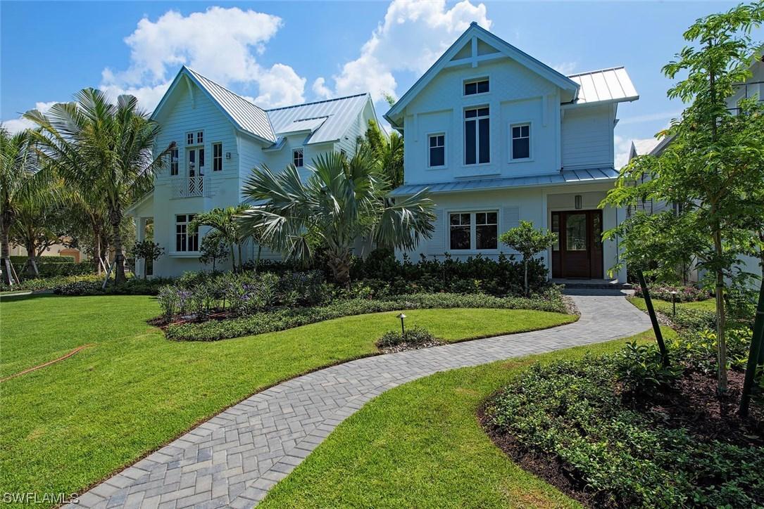 1021 6th St., Naples, FL 34102