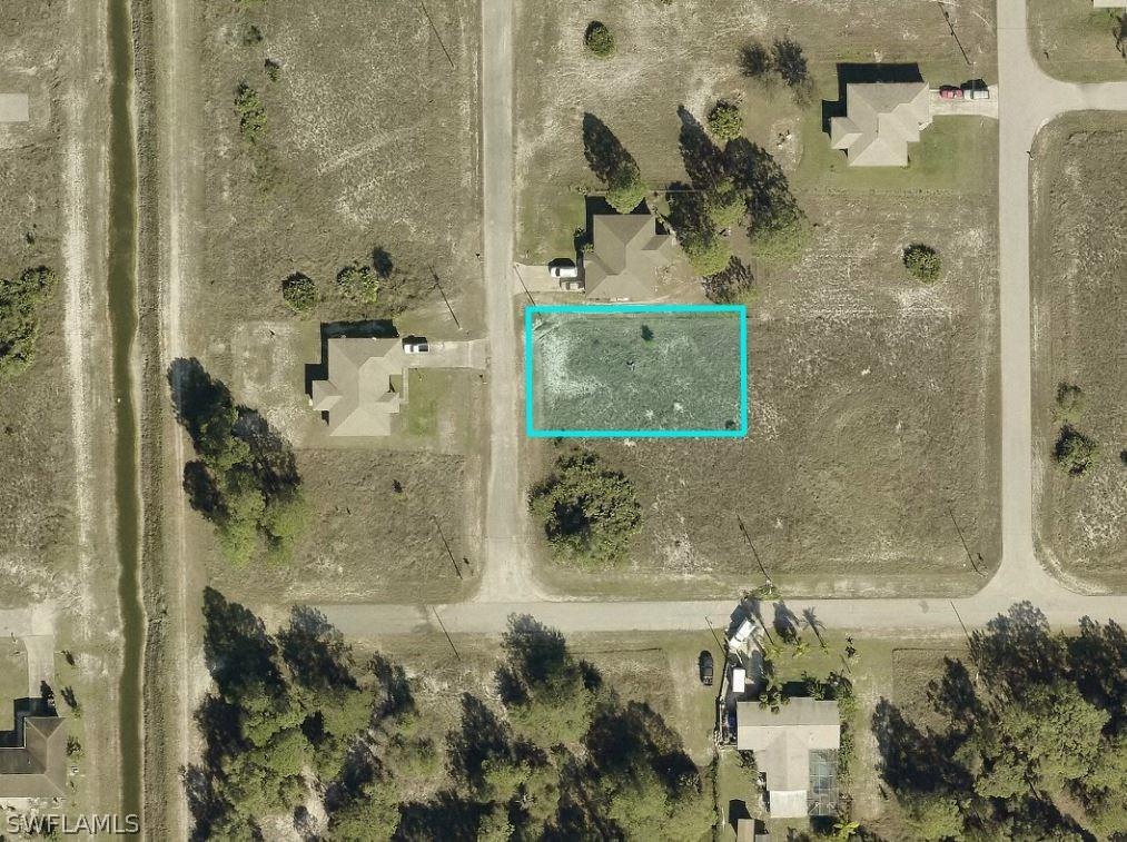 3225 Vera Ct., Lehigh Acres, FL 33976