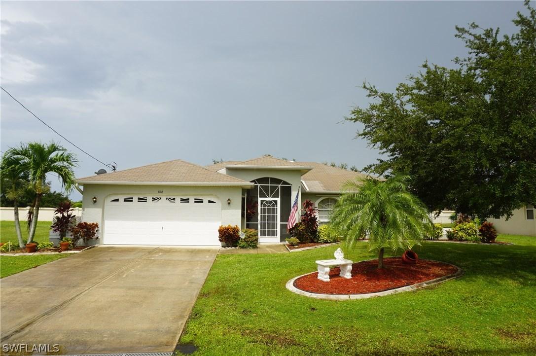 828 SE 3rd Pl., Cape Coral, FL 33990