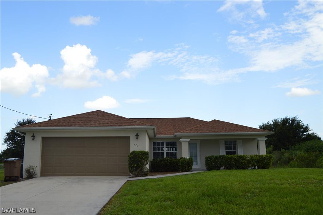 429 Piper Ave., Lehigh Acres, FL 33974