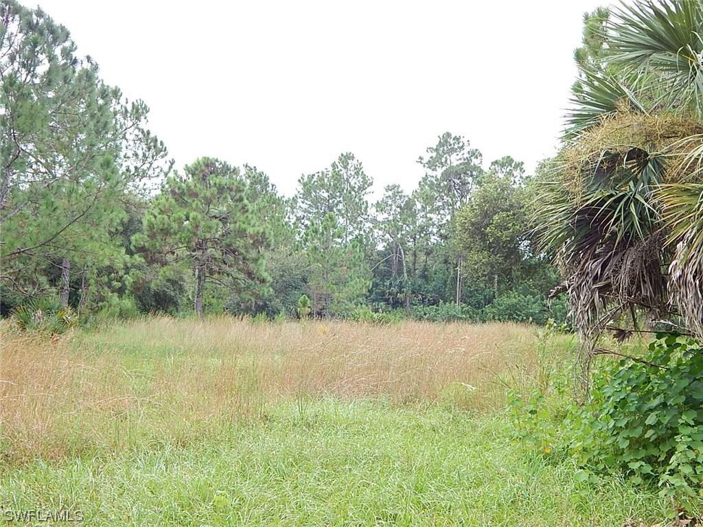 000 33rd Ave., Naples, FL 34120