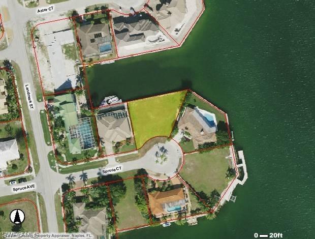 994 Spruce Ct., Marco Island, FL 34145