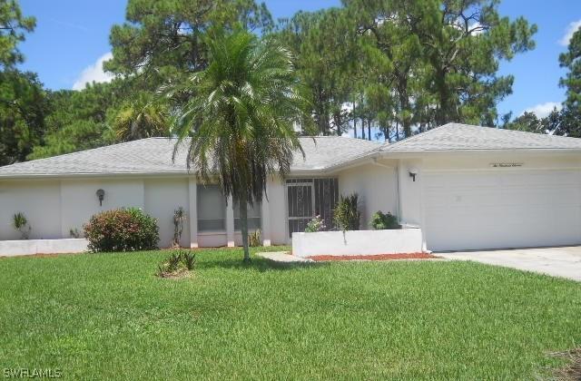 211 Maple Ave., Lehigh Acres, FL 33936