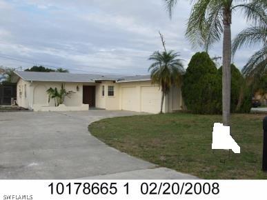 905 SE 31st Ter., Cape Coral, FL 33904