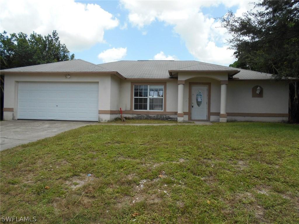 811 SW 31st Ter., Cape Coral, FL 33914