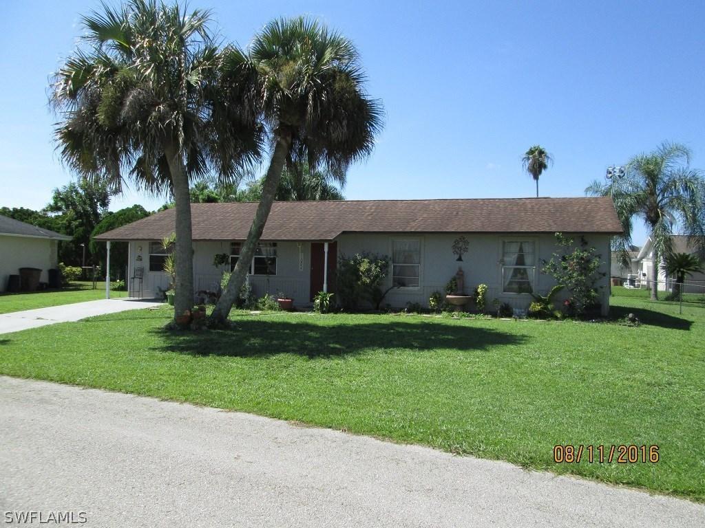 19368 Coraltree Ct., Lehigh Acres, FL 33936