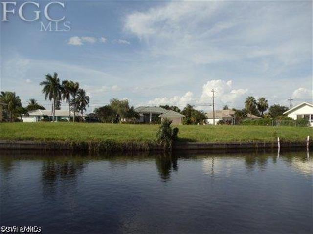 2008 SE 26th St., Cape Coral, FL 33904