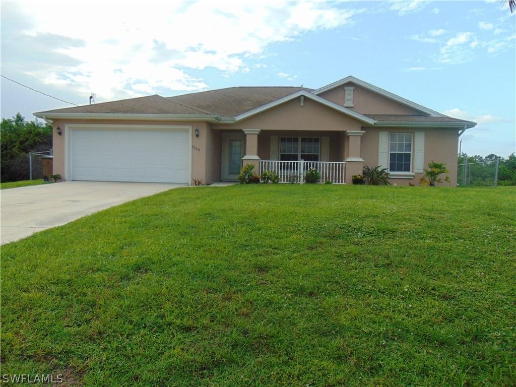 3208 13th St., Lehigh Acres, FL 33971