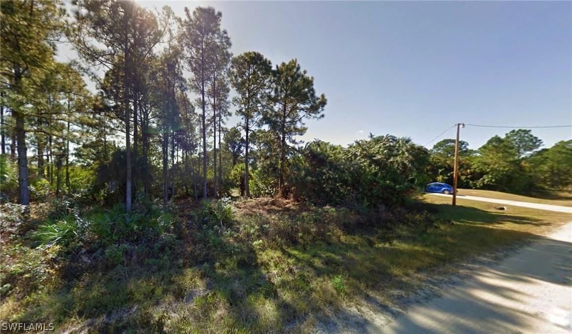 1240 Cresent St., Lehigh Acres, FL 33974