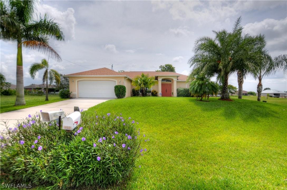 1417 NE 6th Pl., Cape Coral, FL 33909
