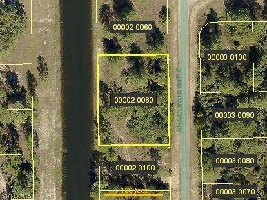 716 Anaconda Ave., Lehigh Acres, FL 33974