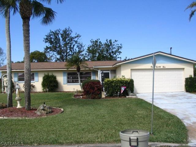 125 E Lake Dr., Lehigh Acres, FL 33936