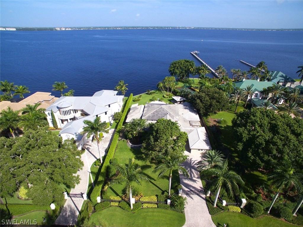 5680 Shaddelee Ln., Fort Myers, FL 33919