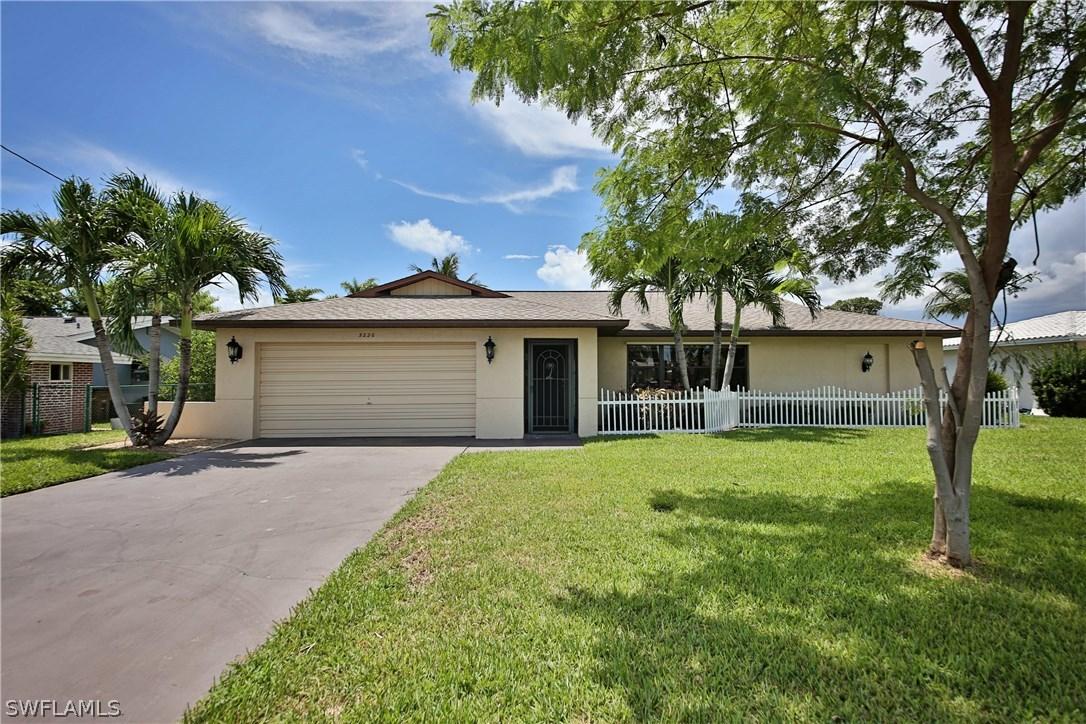 5236 Wisteria Ct., Cape Coral, FL 33904