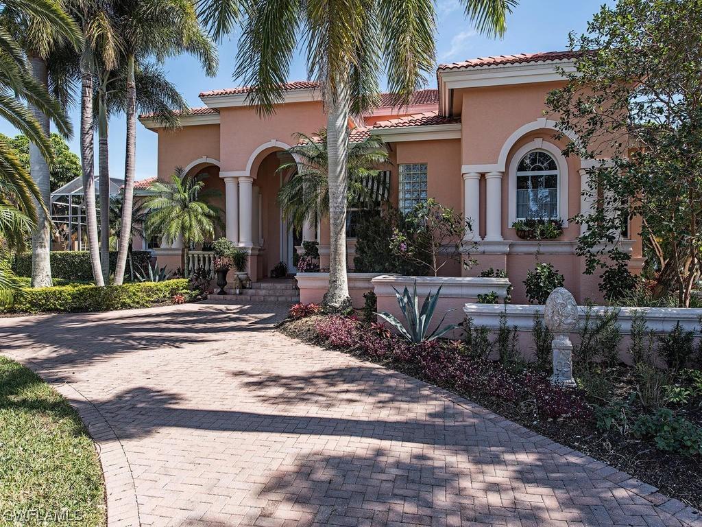 2089 Kingfish Rd., Naples, FL 34102