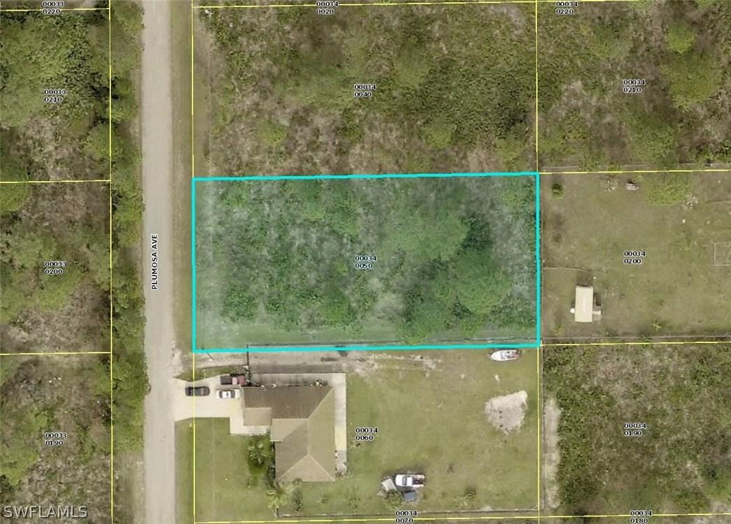 1018 Plumosa Ave., Lehigh Acres, FL 33972
