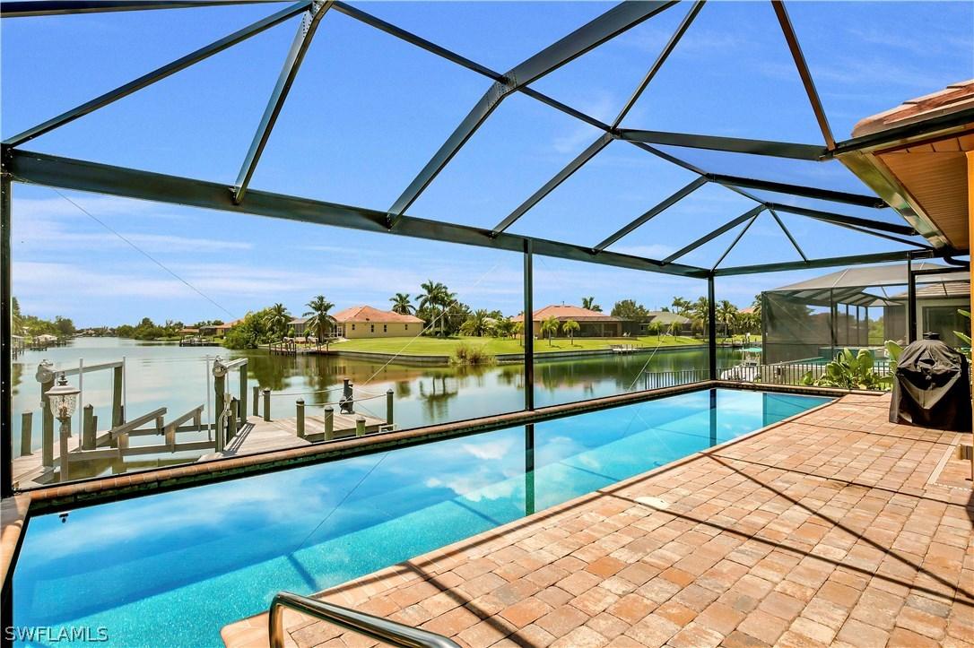 2724 Gleason Pkwy., Cape Coral, FL 33914
