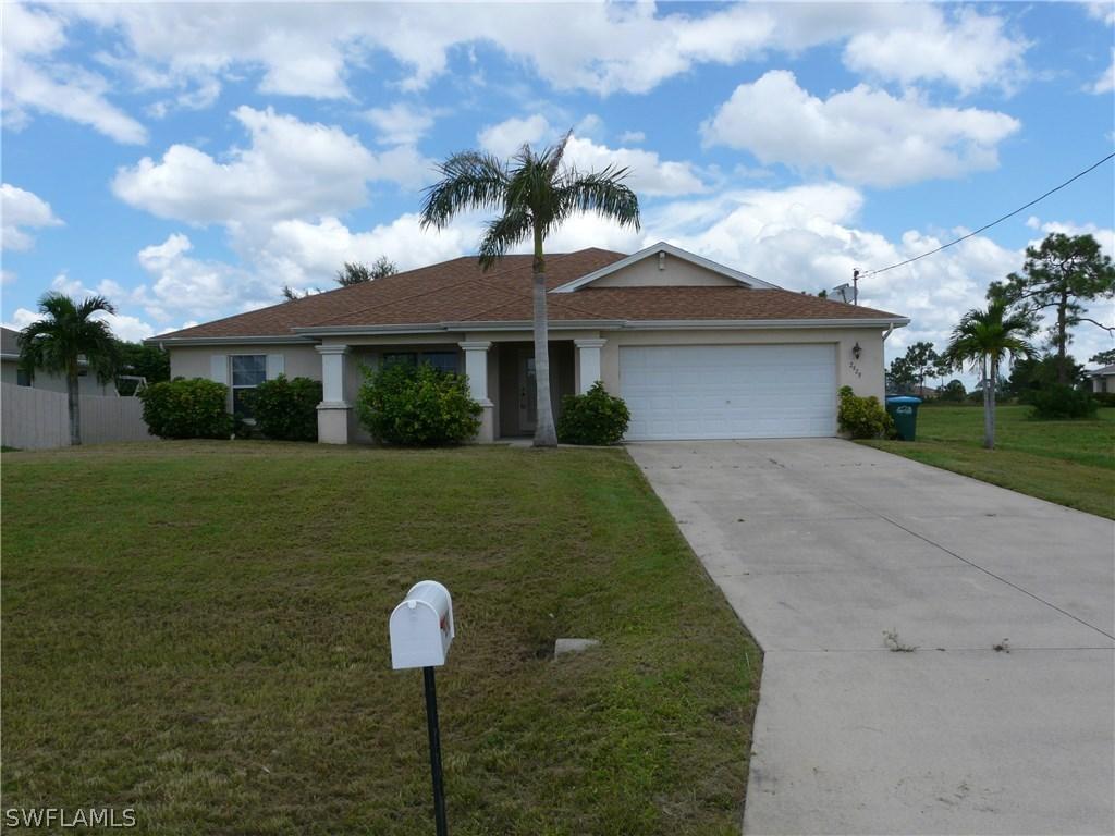 2929 NW 25th Ter., Cape Coral, FL 33993