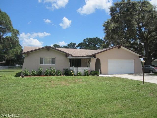 14 Clayton Ave., Lehigh Acres, FL 33936