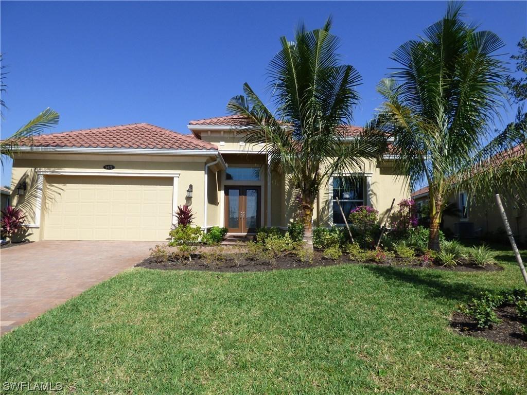 9471 Lagomar Ct., Naples, FL 34114