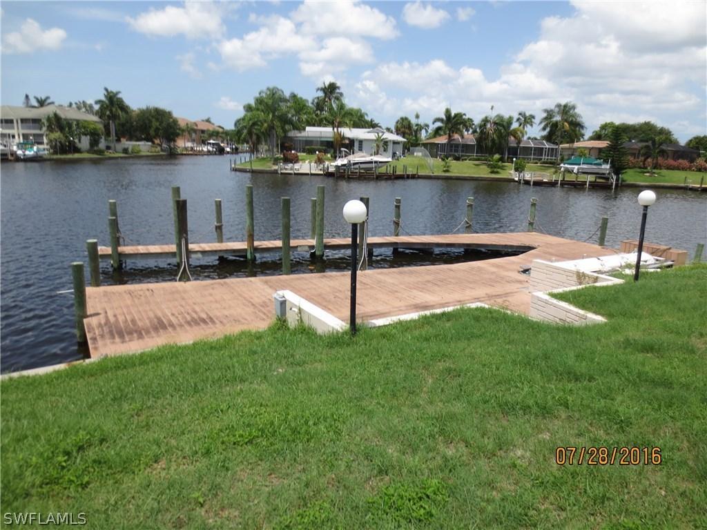 3524 SE 10th Pl., Cape Coral, FL 33904