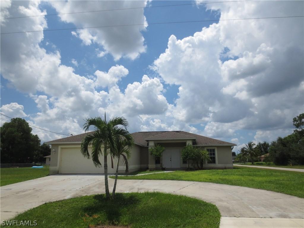 1910 SW Trafalgar Pkwy., Cape Coral, FL 33991