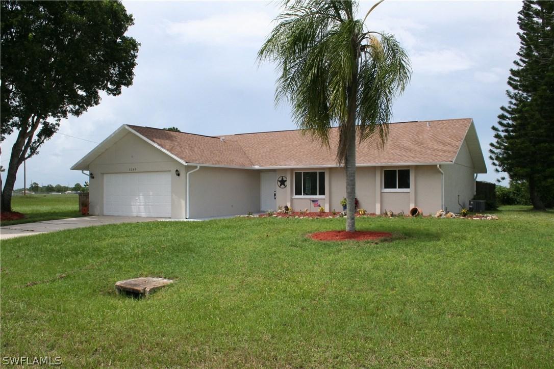 1203 NW 20th Ter., Cape Coral, FL 33993