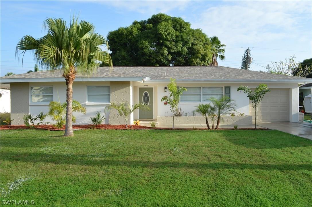 769 Entrada Dr., Fort Myers, FL 33919