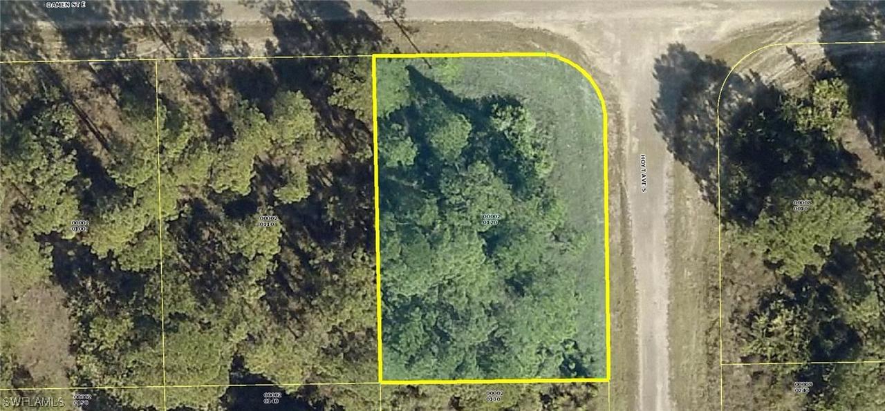 1132 Damen St., Lehigh Acres, FL 33974