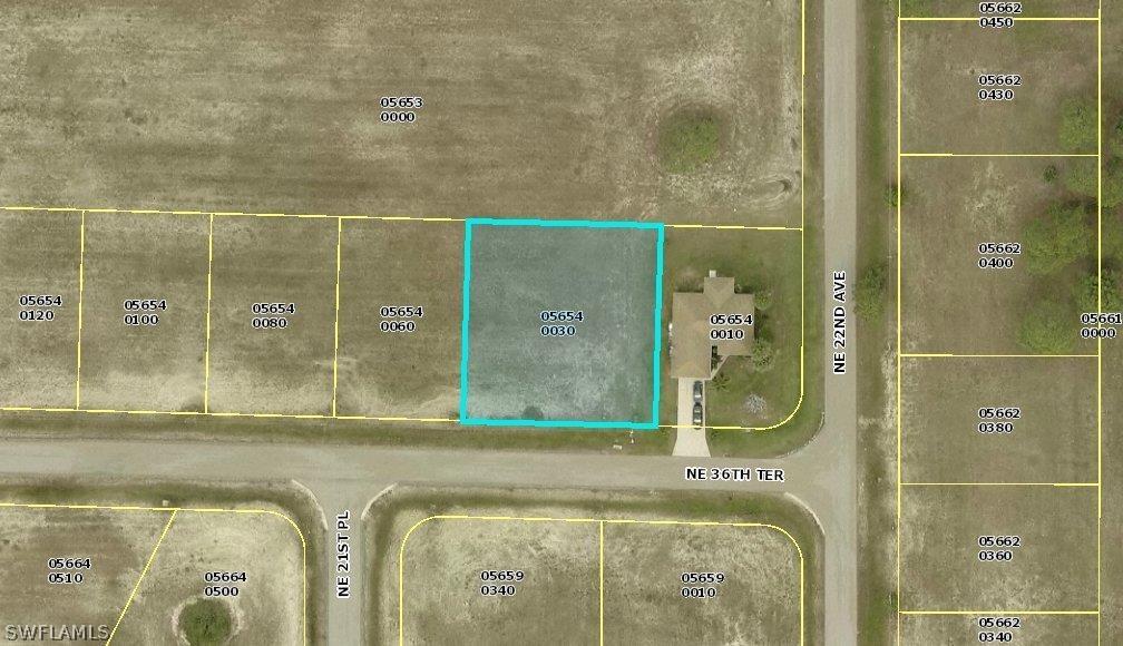 2125 NE 36th Ter., Cape Coral, FL 33909